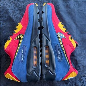Nike Air Max 90 City Pack London (2020)
Size 15